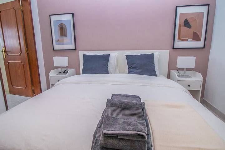 Villa Close to Quinta do Lago and Vale do Lobo, Algarve in Almancil, Faro Distrikt