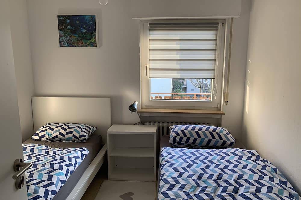 Ganze Wohnung, Cosi Apartment 2Sz + Balkon, Nähe Badesee, Alla-Hopp-Anlage, Einkaufen, Autobahn in Hemsbach, Kurpfalz