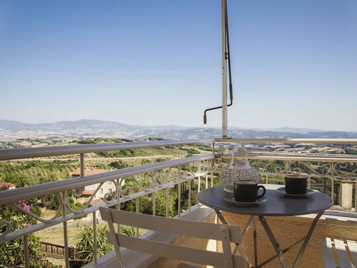 Agriturismo per 4 persone, con balcone in Civitella Paganico