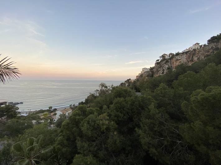 Villa 'Casa Aguamarina' con vistas al mar, piscina privada, terraza, aire acondicionado y Wi-Fi in Playa de los Berengueles (Almuñecar), Almuñecar