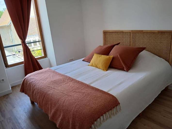 Gîte pour 6 personnes, avec terrasse et vue, animaux acceptés à Saint-Firmin-sur-Loire - 4
