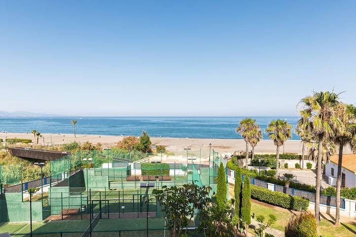 Apartamento de vacaciones para 4 personas, con balcón y piscina - 1