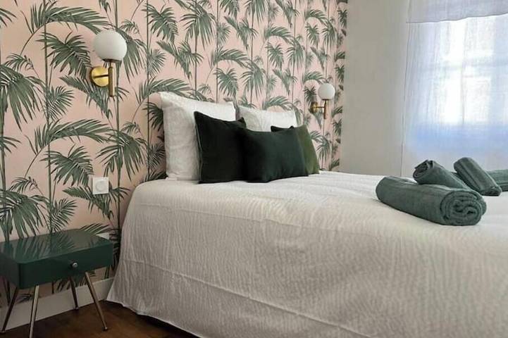 Entire apartment, La Verrière Isahora - Bright apartment in the heart of the royal city of Eu in Eu, Dieppe region