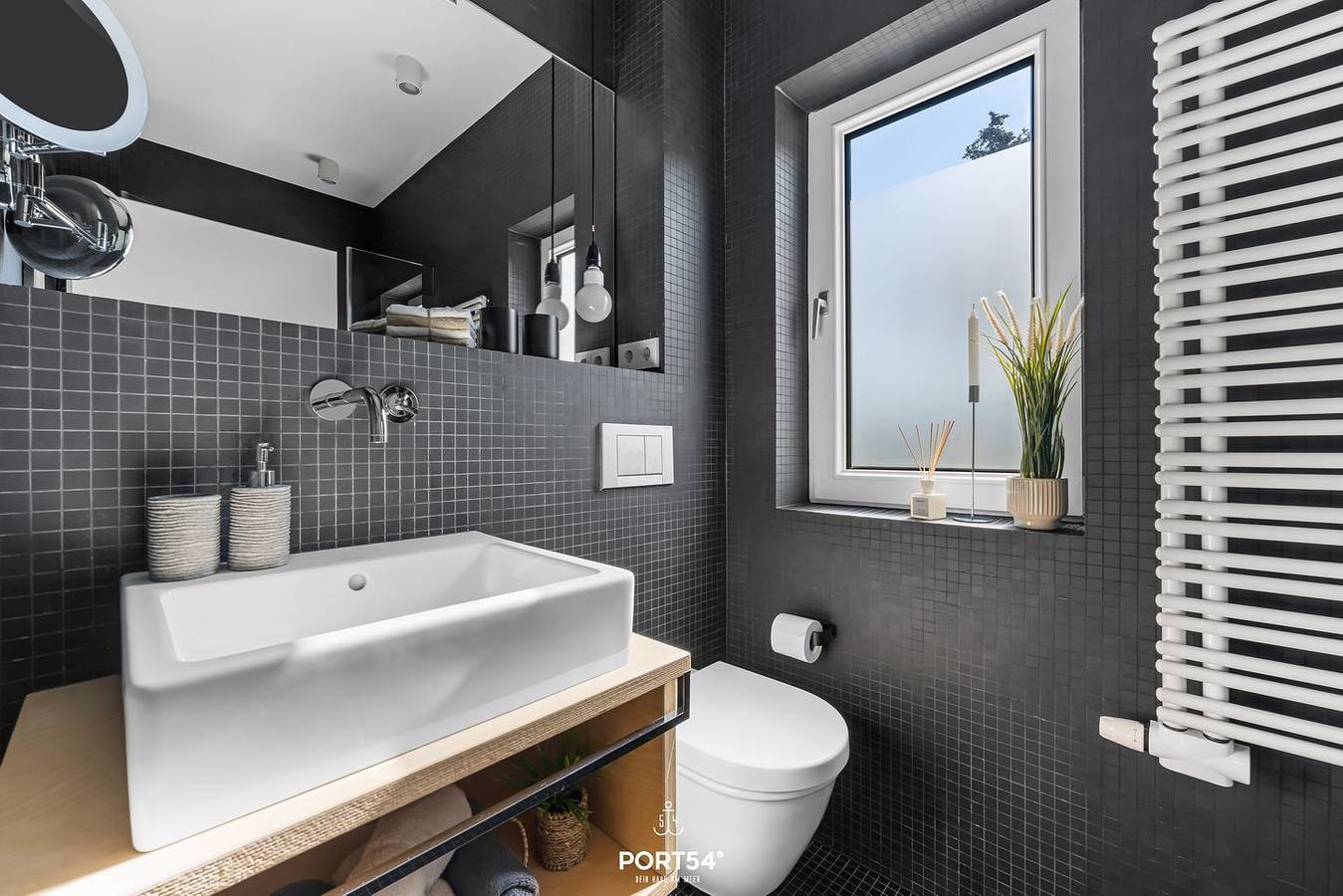 Ganze Wohnung, Weisse Ella nur 150 m bis zum Strand mit Terrasse und Garten in Westerland, Sylt (Gemeinde)