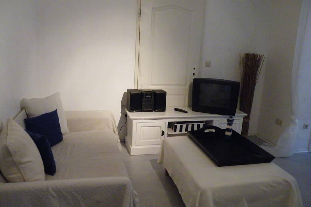 Geheel appartement, Stijlvol ingericht studio-appartement in de buurt van Limburg in Limburg (Duitsland), Lahntal