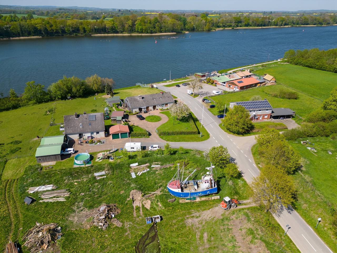 Ganze Wohnung, Apartment „Barsch“ mit Balkon und Wlan in Rade bei Rendsburg, Rendsburg-Eckernförde