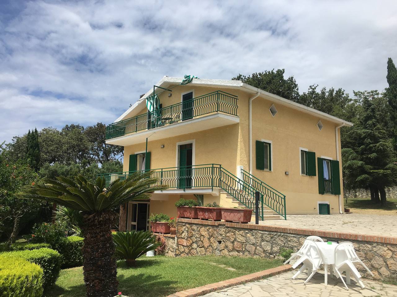 Maison de vacances « Villa Letizia 16 pers. » avec vue mer, piscine privée et Wi-Fi in San Lucido, Côte Tyrrhénienne Calabre