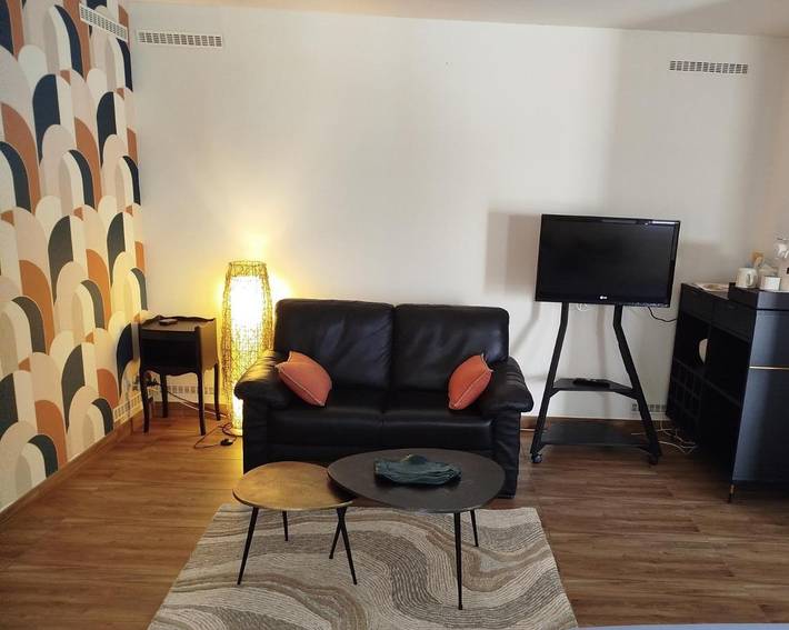 Chambre d’hôte pour 2 personnes, avec jardin ainsi que jacuzzi et terrasse dans Lac Léman (France) - 4