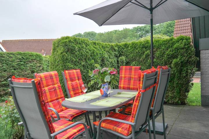 Ferienhaus für 6 Personen, mit Garten in Anjum - 4