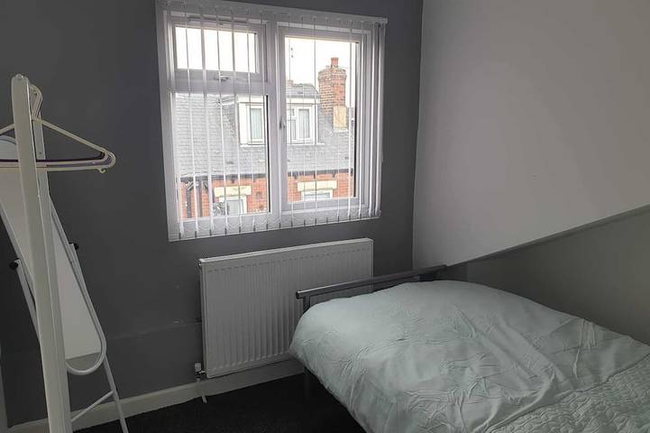 Vacation rental for 3 people, with hot tub in Leeds