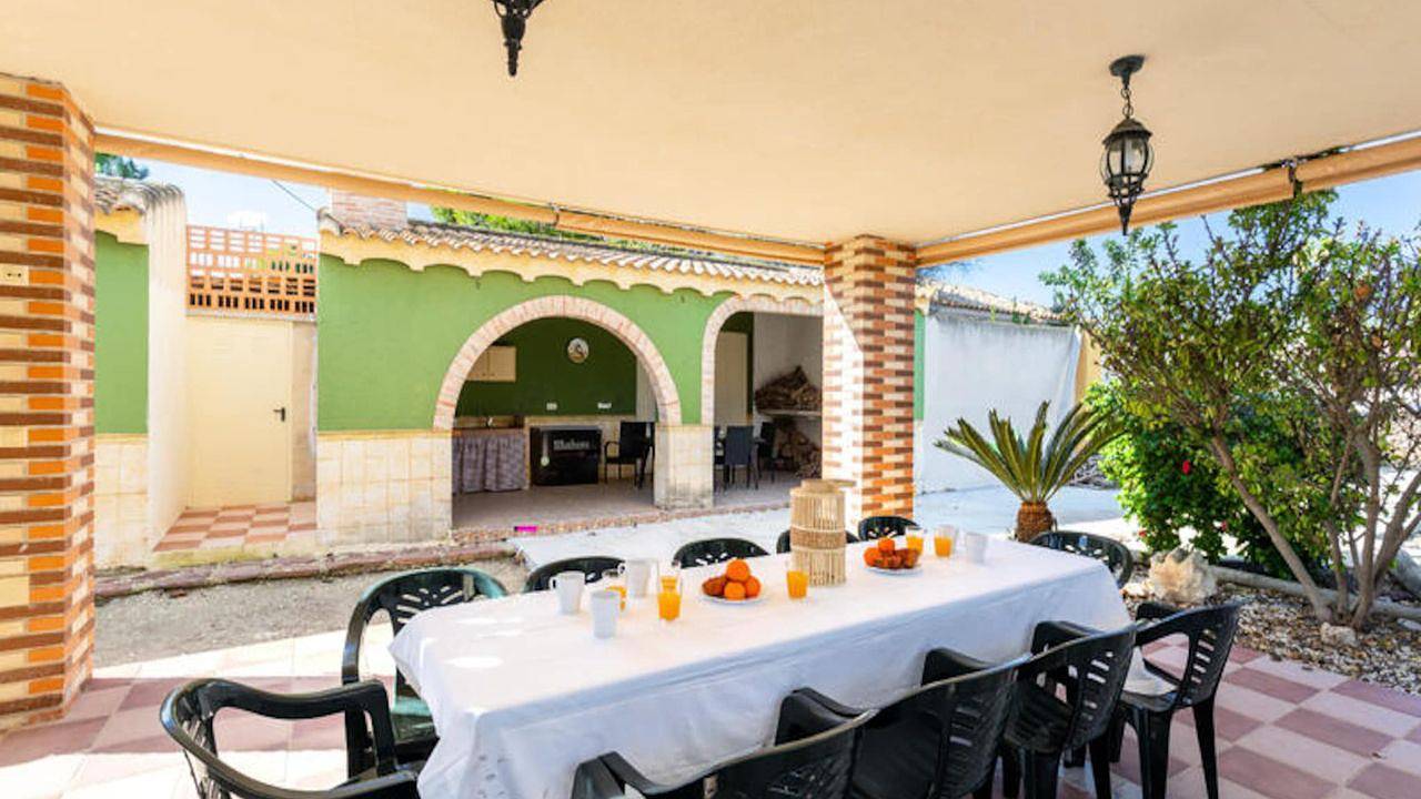 Entire holiday apartment, Ferienwohnung für 11 Personen (150 m²) in Santa Águeda in Dolores, Alicante Province