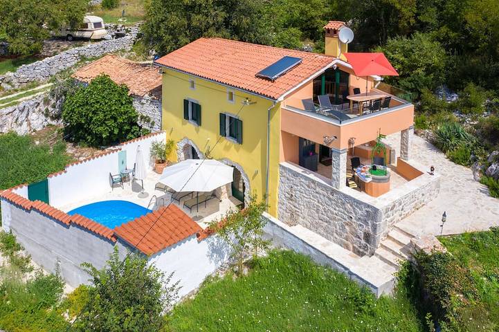 Holiday home for 6 people, with terrace, with pets - 1