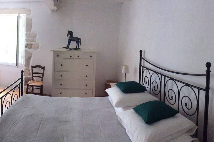 Location de vacances pour 8 personnes, avec terrasse et jardin à Cahuzac-sur-Vère - 3