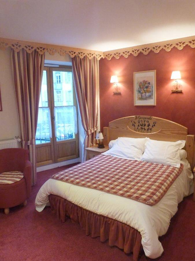 Comfort Double Room in Cauterets, Parc national des Pyrénées
