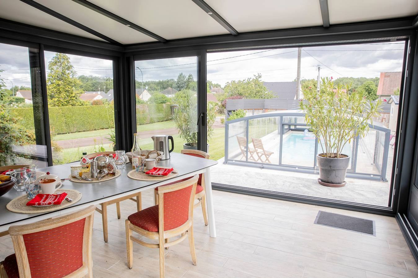 Le Clos 'Majanpie' avec piscine privée, Wi-Fi et climatisation in Meusnes, Région de Romorantin-Lanthenay