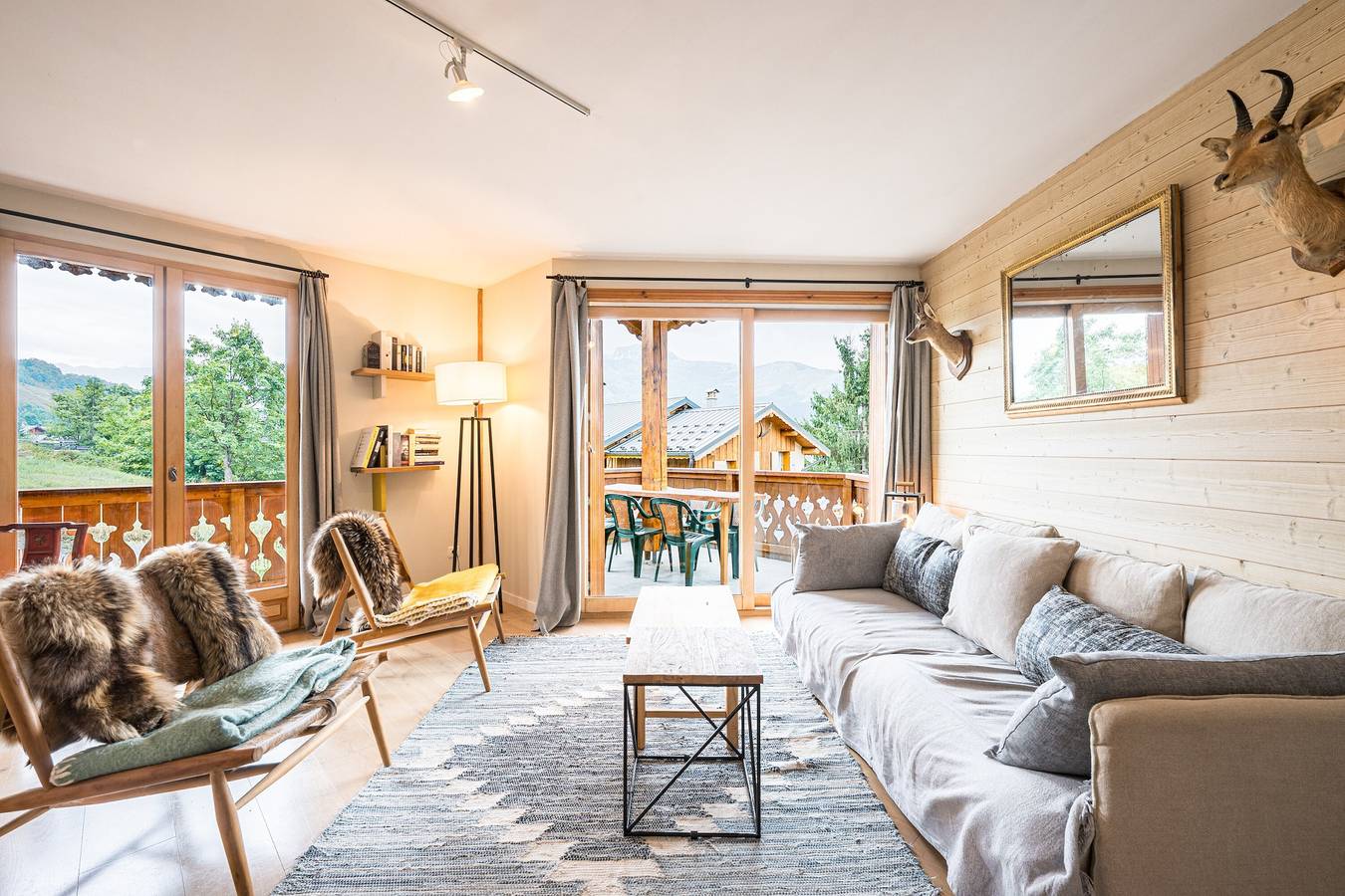 Chalet 'Marmotte' mit Bergblick, privater Terrasse und Wi-Fi in Saint-Martin-de-Belleville, Les Trois Vallées
