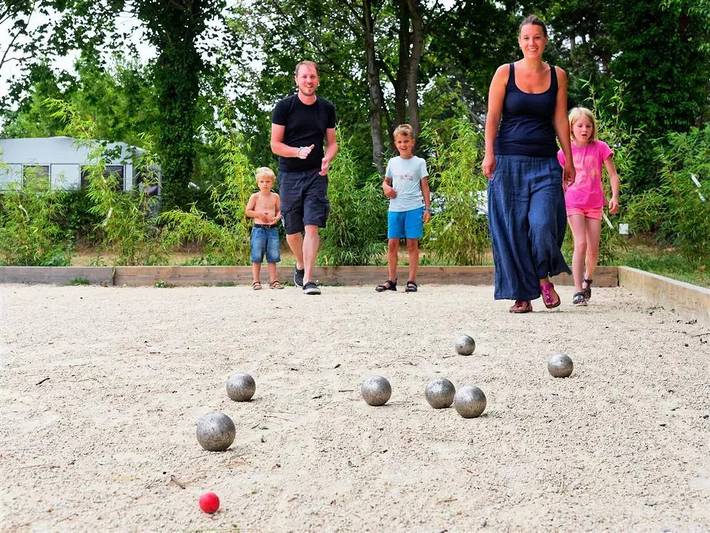 Camping pour 4 personnes, avec terrasse, animaux acceptés dans Côte d’Émeraude - 3