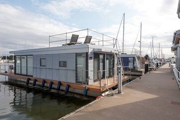 Hausboot für 4 Personen, mit Sauna in Kröslin