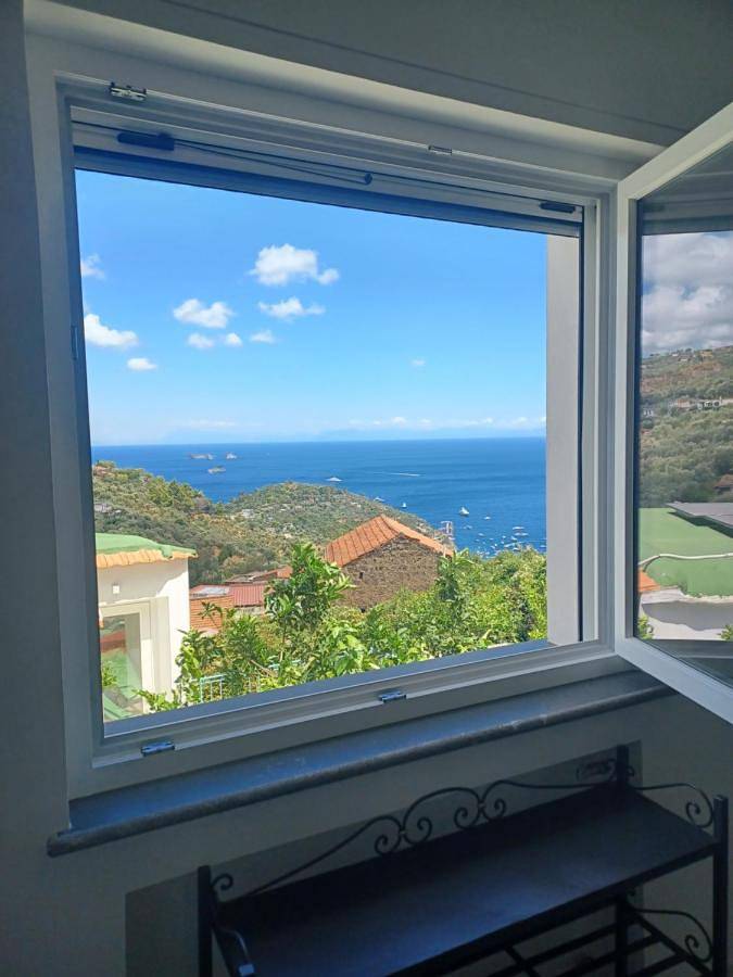 Casa vacanza per 8 persone, con Balcone e Terrazza nonché Panorama a Nerano