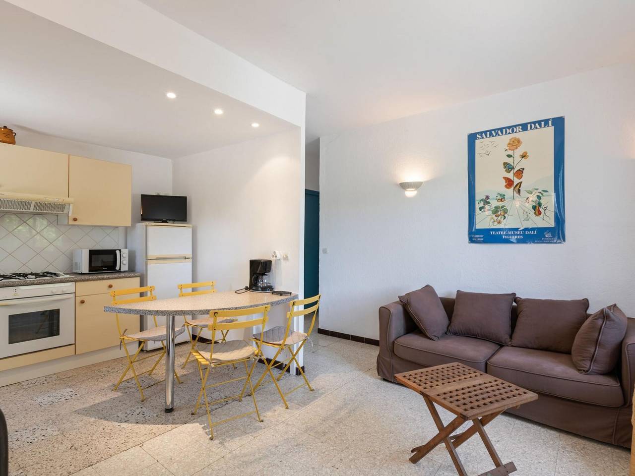 Ganze Wohnung, Heritage Apartment in Mèze with Swimming Pool in Mèze, Mittelmeerküste (Frankreich)