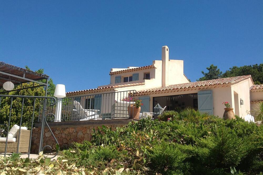 Casa vacanza a Var a partire da 374€ a notte