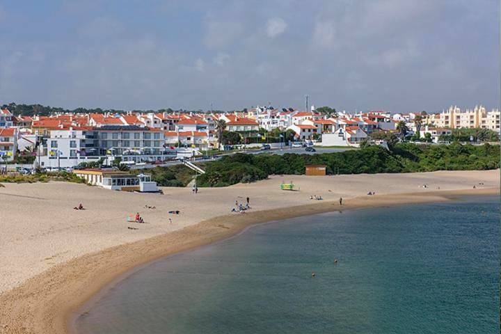 Location de vacances pour 2 personnes, avec terrasse et piscine à Vila Nova de Milfontes - 4