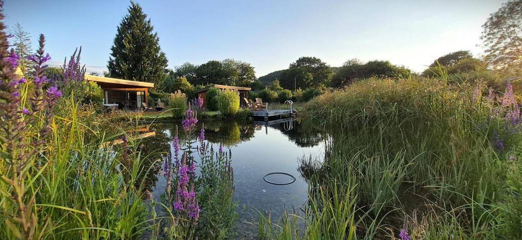 Casa de huéspuedes para 2 personas, con terraza además de vistas y piscina en Inglaterra