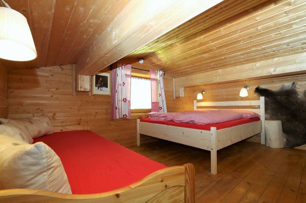 Geheel appartement, Chalet in Hochfügen bij Skigebied in Hochfügen, Ski-Optimal Hochzillertal