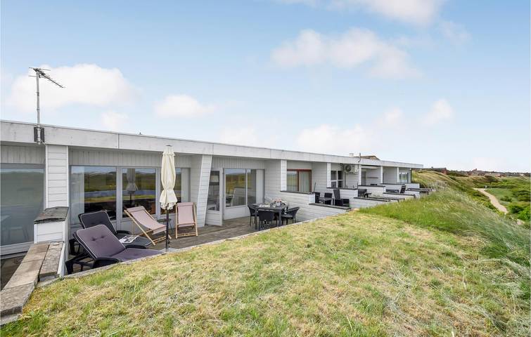 Ferielejlighed for 4 personer, med Terrasse i Nymindegab