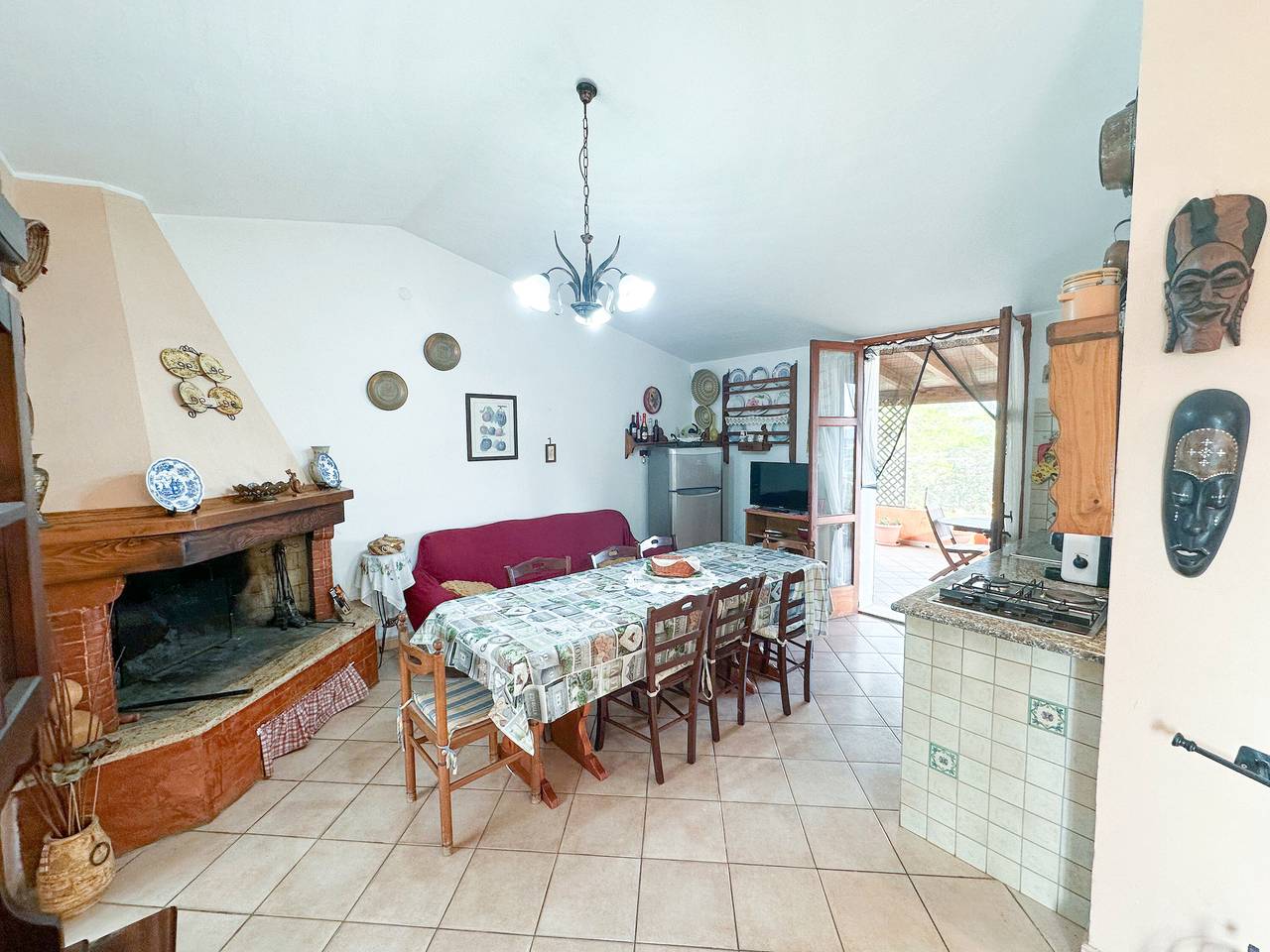 Casa Vacaciones 'Belo Horizonte, cerca del mar' con Vista al Mar, Terraza Privada y Wi-Fi in Mercuri, Isla de Sant'Antioco