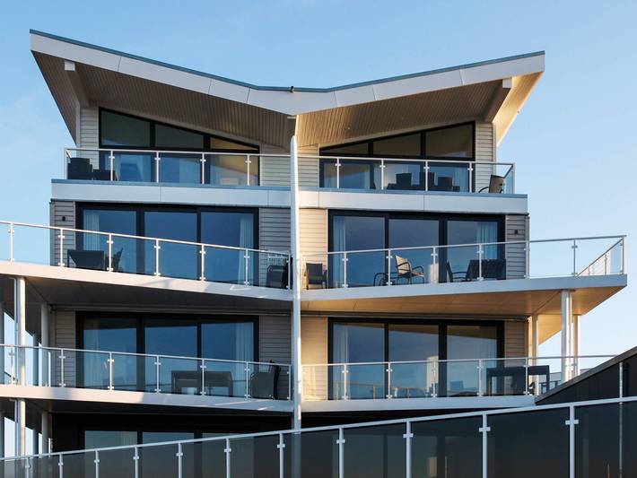 Ferienwohnung für 8 Personen, mit Whirlpool und Terrasse sowie Sauna an der Kieler Bucht