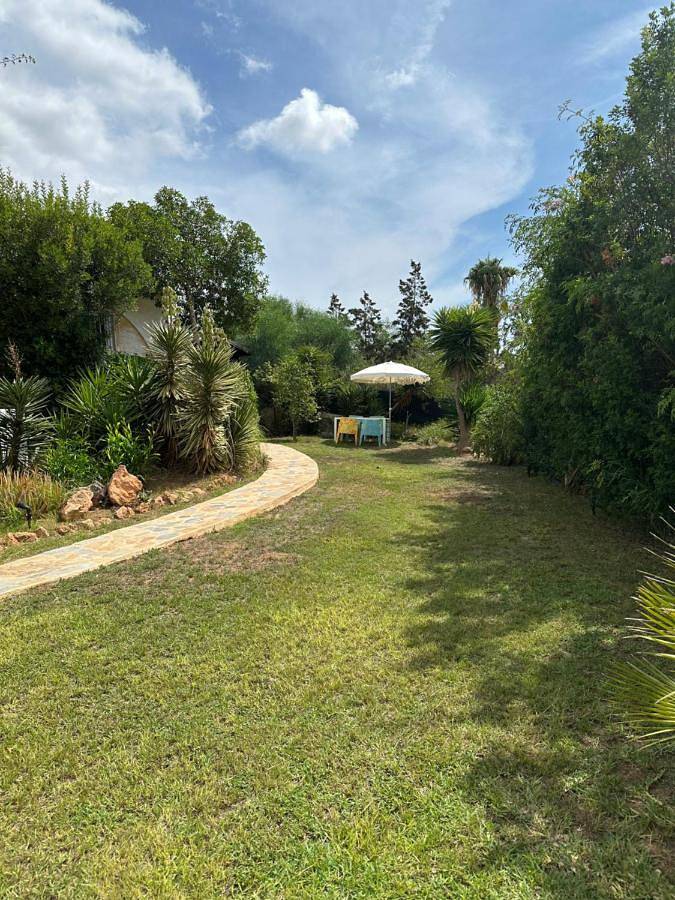 Chalet para 9 personas, con piscina además de jardín y vistas en Ibiza - 2