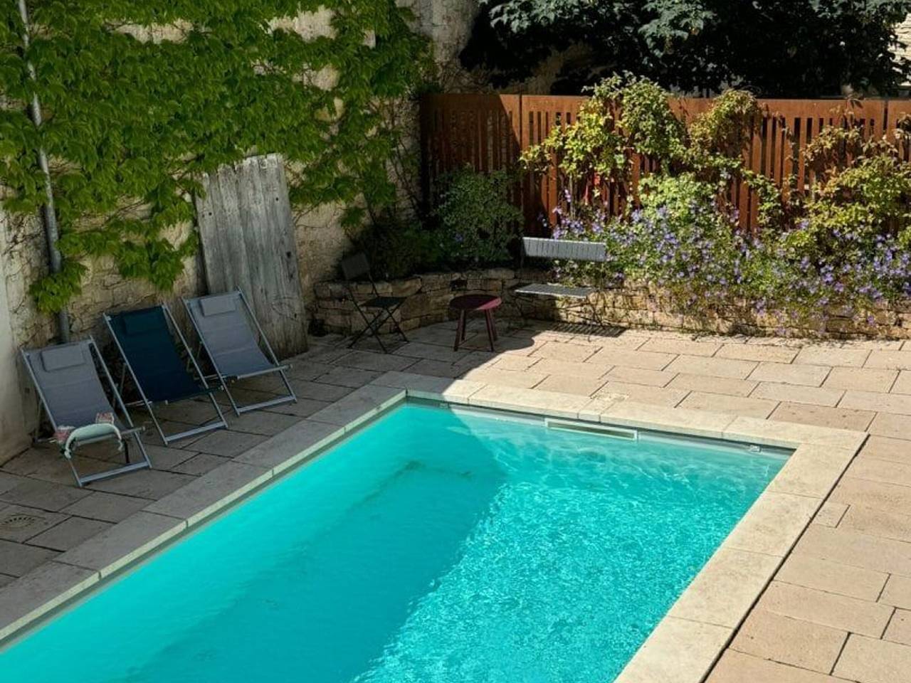 Casa rural familiar con piscina, aire acondicionado y Wi-Fi en viñedos in Saint-Aubin (Côte-d'Or), Beaune region