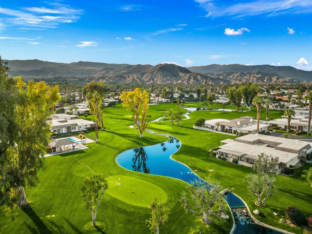 The Wells at Indian Wells - Free Golf Usage in Indian Wells, Coachella Valley