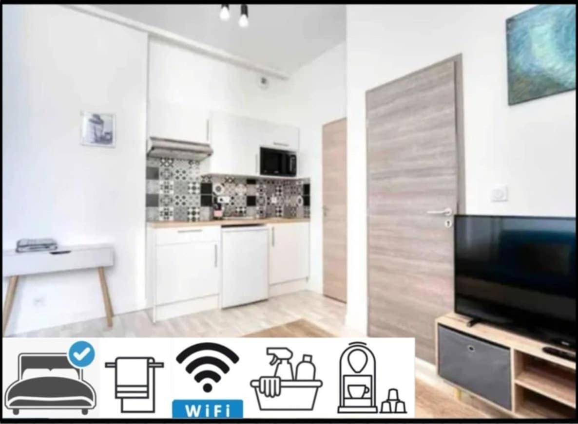 Appartement entier, One-Bedroom Apartment in Douvres-la-Délivrande, Région de Caen