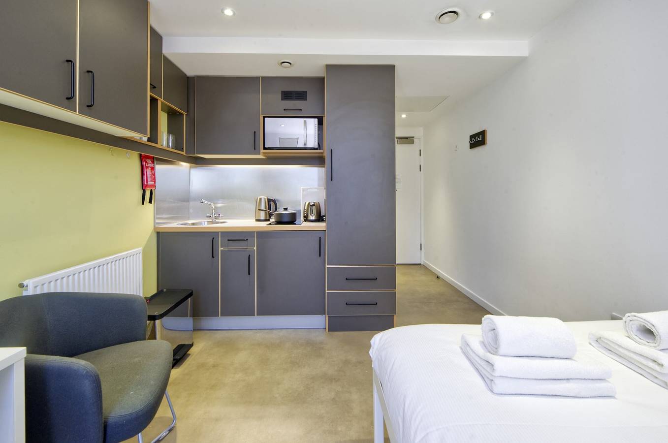Entire apartment, Cosy Student Studio in Hammersmith in Hammersmith and Fulham, London