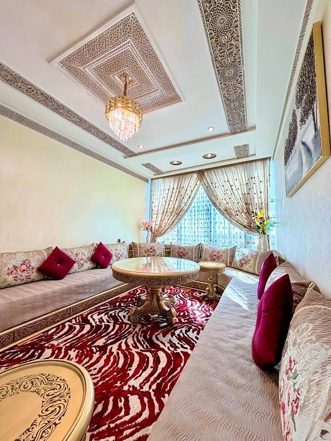 Gîte pour 8 personnes, avec jardin et vue, adapté aux familles dans Larache