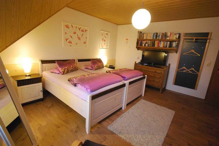Ferienhaus für 5 Personen, mit Sauna und Garten sowie Balkon in Uplengen - 2