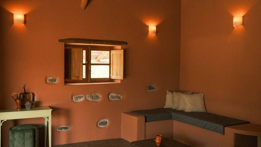 Hel lejlighed, Helder Farm Studios — Nature Retreat Near the Alentejo Coast in São Teotónio, Costa Alentejana