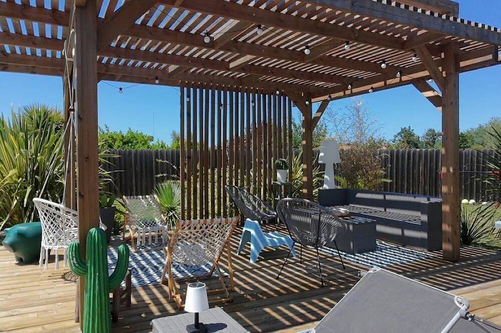 Villa 5 Piéces Avec Piscine in Le Porge, Lesparre-Médoc region