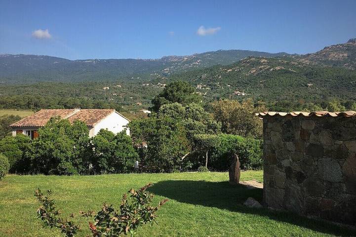 2 3* Pool Villas With Panoramic Views Between The Sea And The Mountains in Porto Vecchio, Parco naturale regionale della Corsica