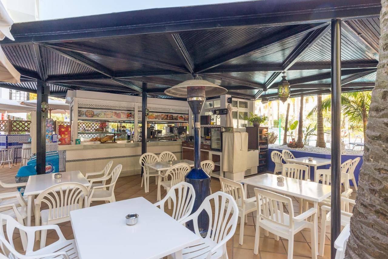 Aparthotel para 5 personas con piscina in Marbella Este, Marbella