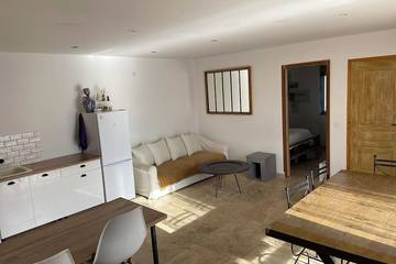 Gîte pour 3 personnes, avec piscine, animaux acceptés à Bédarrides