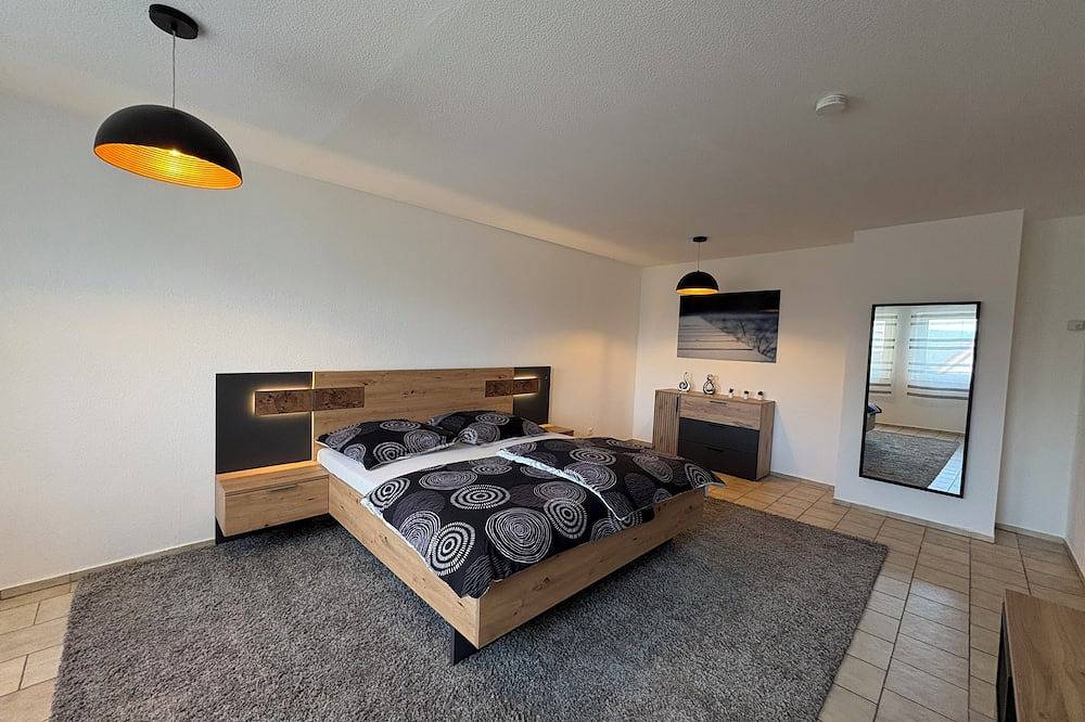Ganze Wohnung, Modernes Serviced Apartment / Fewo Franken Idyll in Pfofeld, Fränkisches Seenland