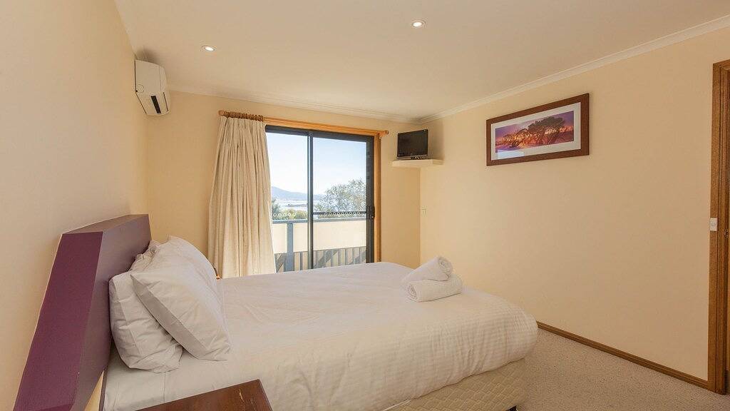 2/11 Rainbow Drive, Tiroler Dorf in East Jindabyne, New South Wales