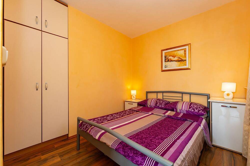 Ganze Wohnung, Beautiful apartment in Starigrad with Wifi in Starigrad Paklenica, Starigrad