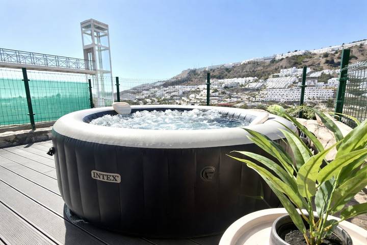 Ferienhaus für 4 Personen, mit Whirlpool in Puerto Rico (Gran Canaria) - 2