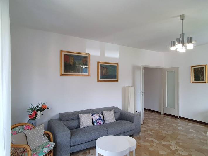 Ferienwohnung für 4 Personen, mit Balkon und Ausblick in Maccagno con Pino e Veddasca - 2
