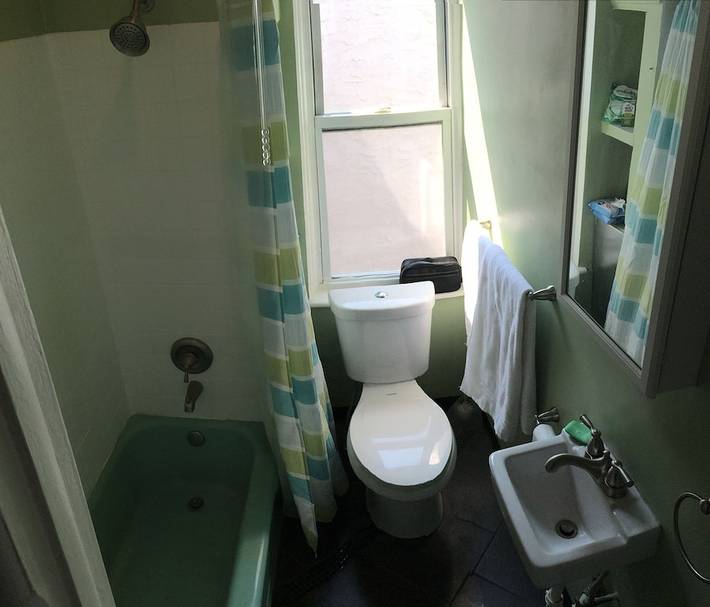 Vacation rental for 18 people, with terrace, with pets in Philadelphia