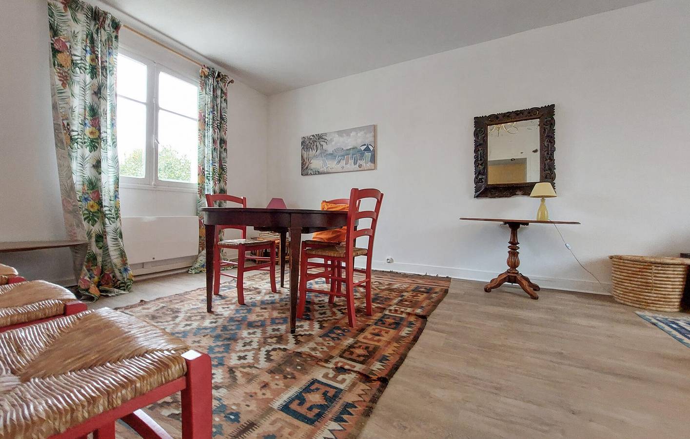 Ganze Ferienwohnung, Gemütliche 140 m² große Ferienwohnung in der Nähe des Stadtzentrums und von Restaurants in Le Château-d'Oléron in Le Château-d'Oléron, Côte de Beauté